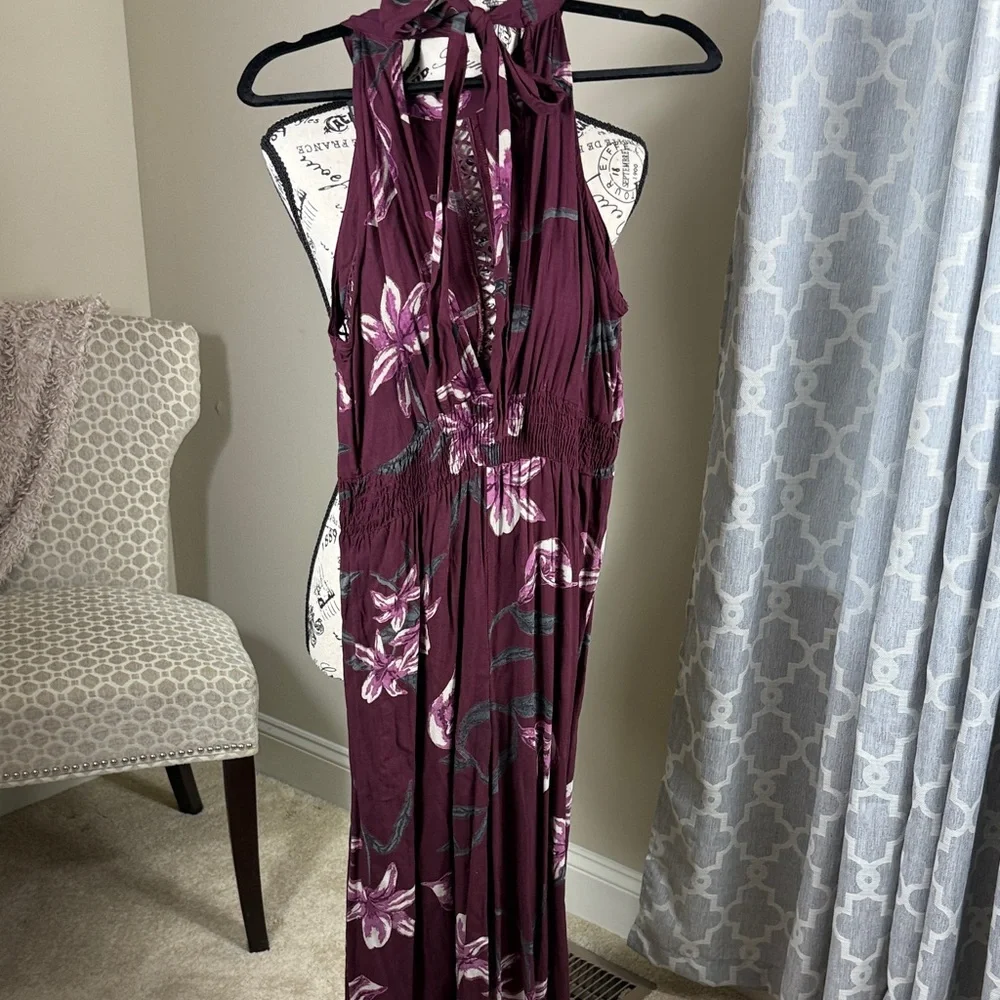 Floral Halter Jumpsuit in Burgundy - Picture 3 of 5